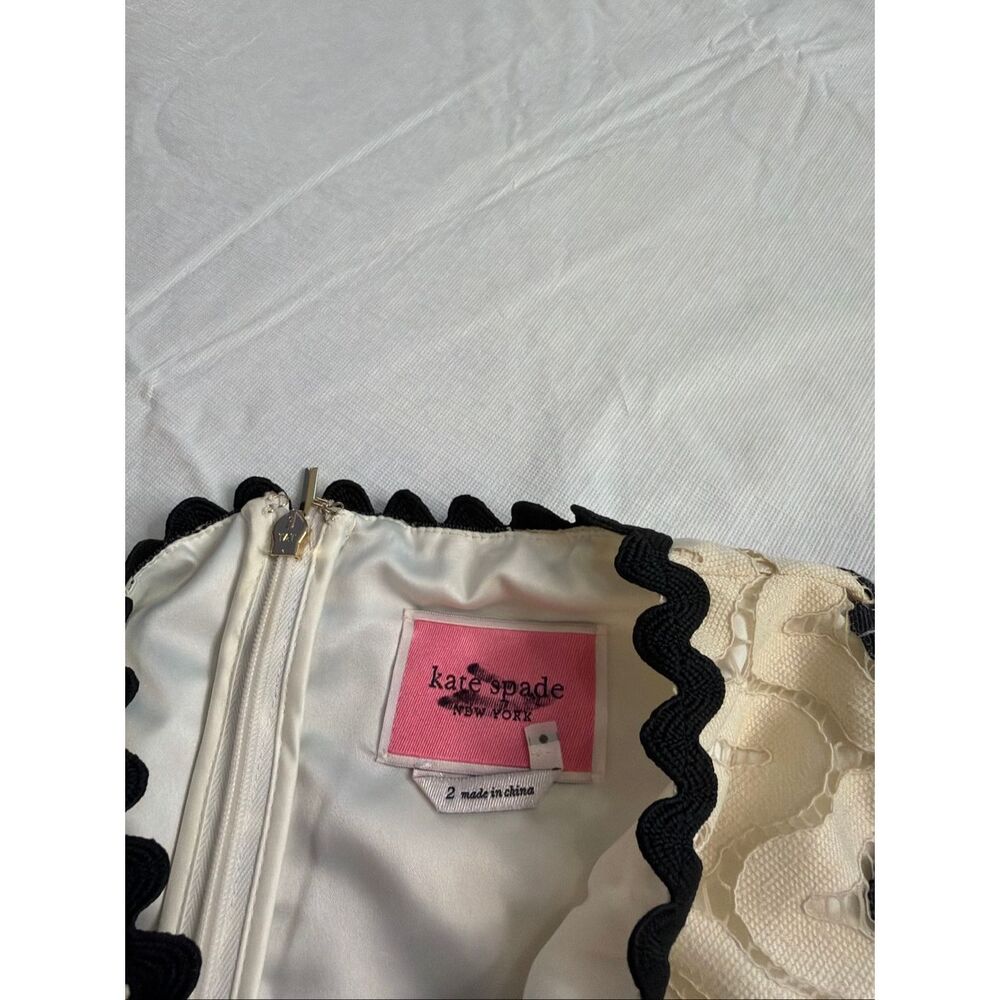 Kate Spade Sand Dune Lace Shift Dress Size 2 Defaced - Picture 3 of 6